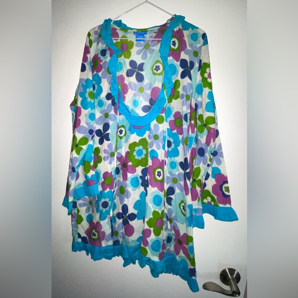 Tridagna 100% Cotton Women’s LARGE Floral Tunic Top Deep V-neck Swim Cover up